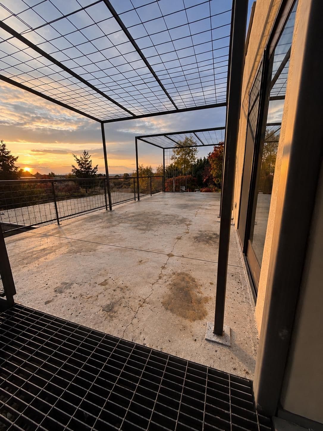 UV-Stable Flake Patio & Pergola Deck - Before (Residential Area)