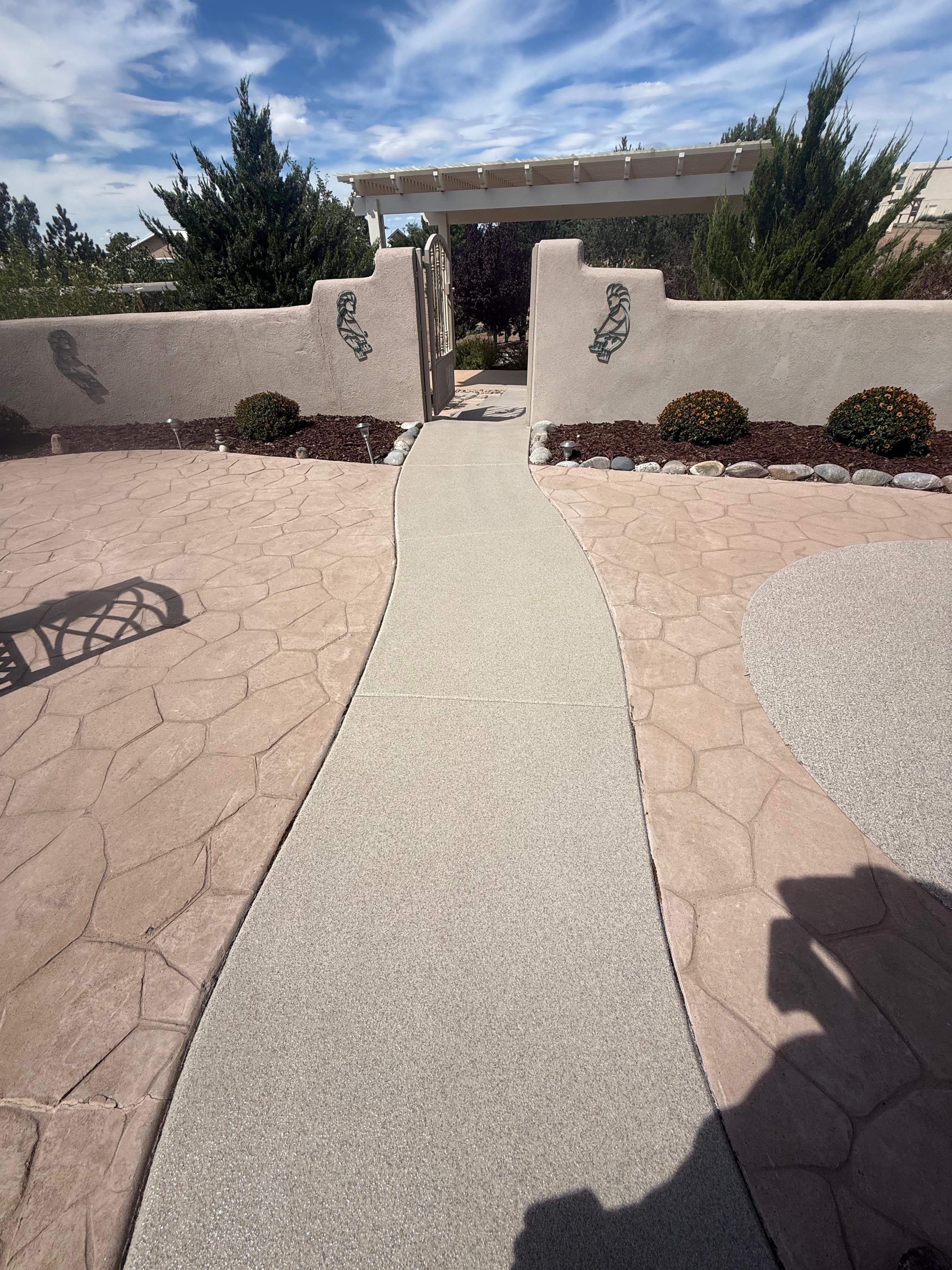 Double Broadcast Quartz Walkways Media 7